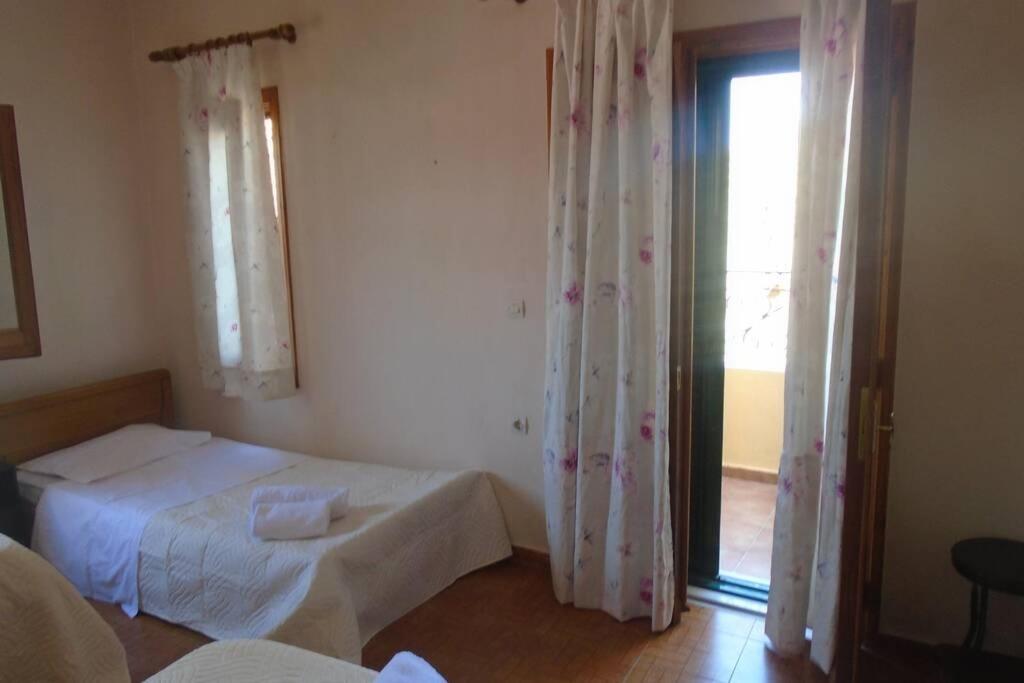 Вилла Eleni'S House In Valanio Экстерьер фото